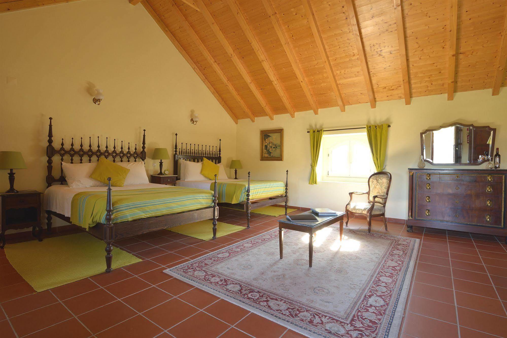 Bed and Breakfast Quinta Do Scoto Rinchoa Zewnętrze zdjęcie