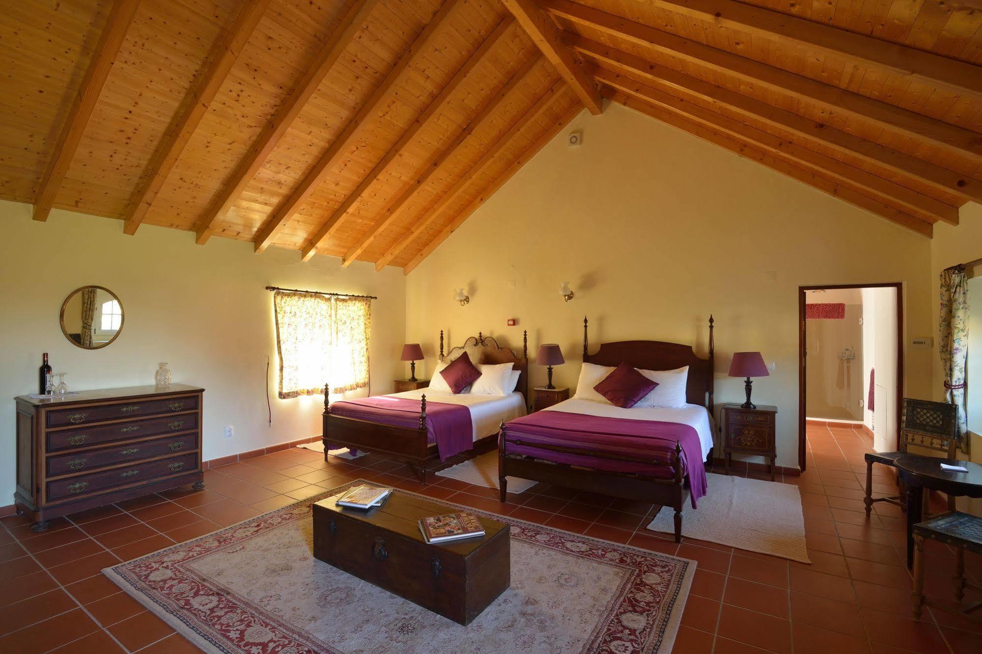 Bed and Breakfast Quinta Do Scoto Rinchoa Zewnętrze zdjęcie