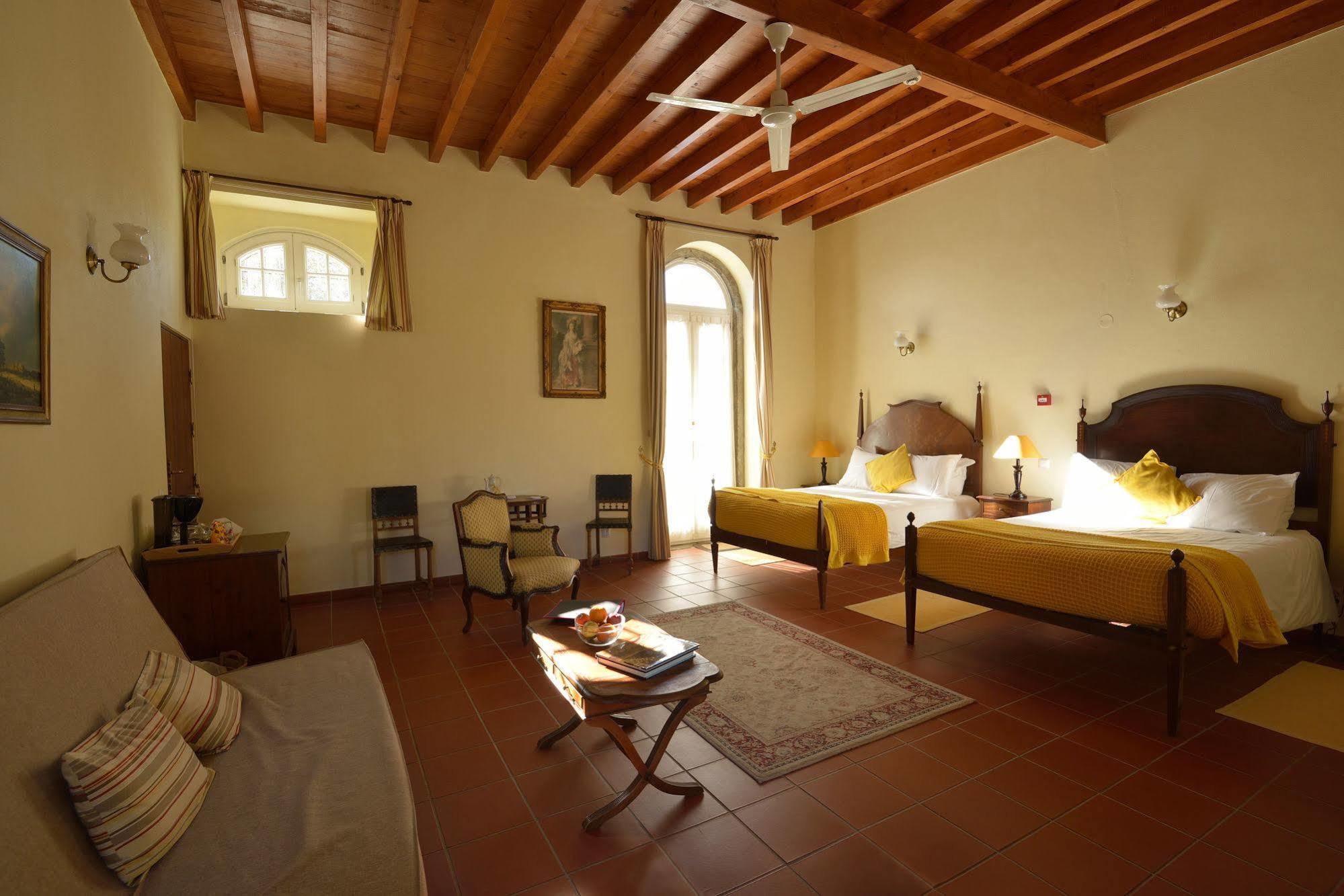 Bed and Breakfast Quinta Do Scoto Rinchoa Zewnętrze zdjęcie